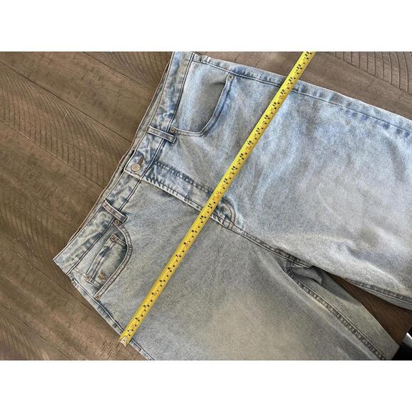 FRYE High Rise Straight Leg Light Wash Denim Jeans Women’s size 14/32 - Picture 11 of 15